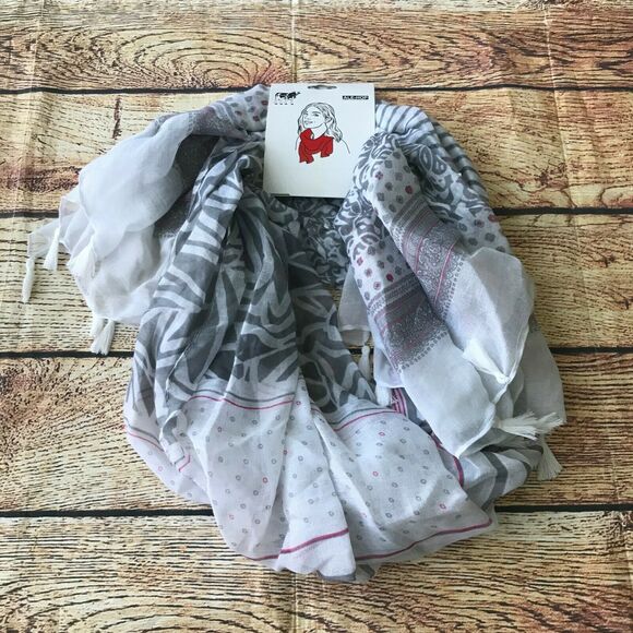 NWT Ale-Hop Womens Fashion Scarf Printed Lightweight Tassel Boho - Picture 1 of 5